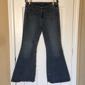 WOMANS BUCKLE SILVER JEANS JOY 33/33 HIPPIE/BOHO